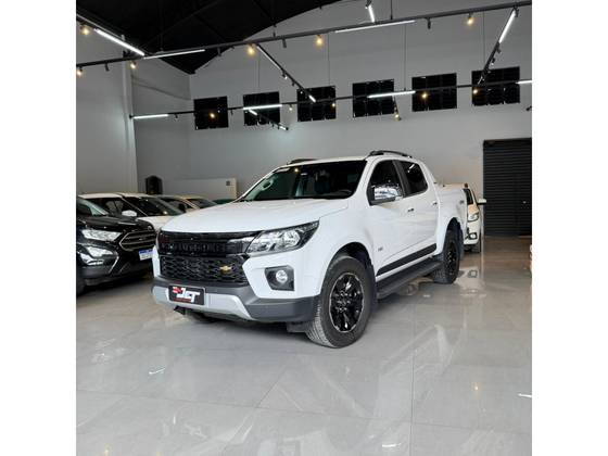 CHEVROLET S10 2.8 16V TURBO DIESEL HIGH COUNTRY CD 4X4 AUTOMÁTICO
